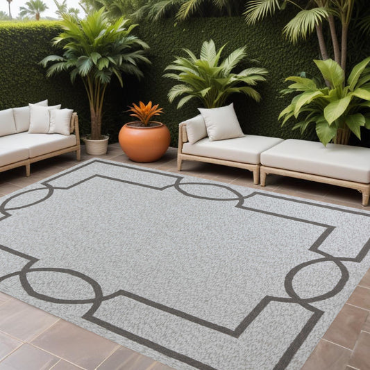 HomeRoots 8' X 11' Ivory Indoor Outdoor Area Rug