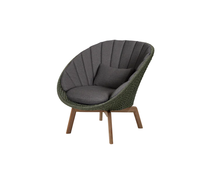 Cane-Line Peacock lounge chair